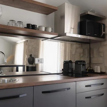 Kalavanda Διαμέρισμα Χβαρ