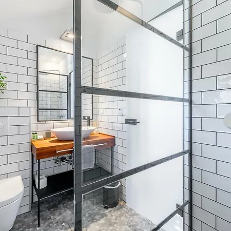 Kalavanda Apartament *