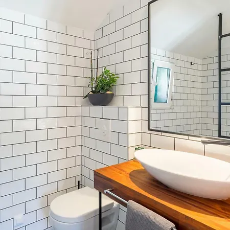 Kalavanda Apartament *