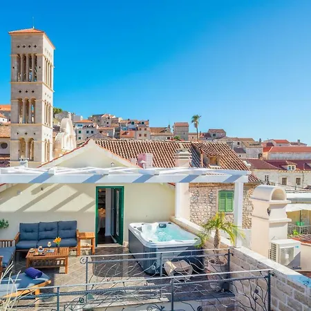 Apartament Kalavanda